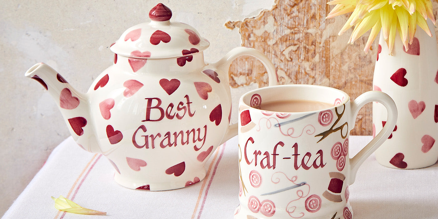 Give a gift to grandma and grandpa for grandparents day from Emma Bridgewater. Choose from a variety of colourful products and keepsakes to remind them of your love.