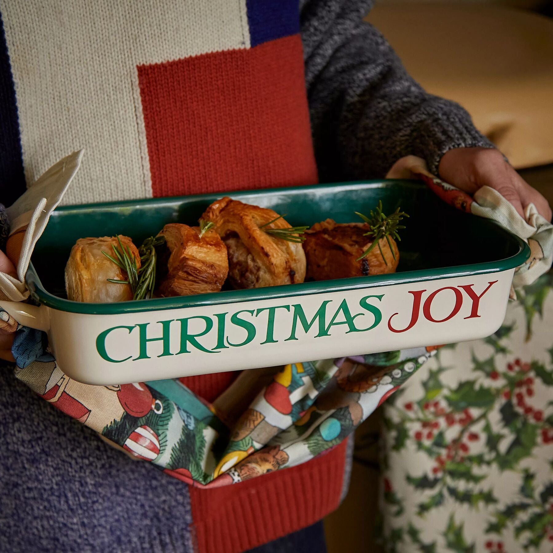 Christmas Toast & Marmalade 38Cm Enamel Roasting Dish With Handles