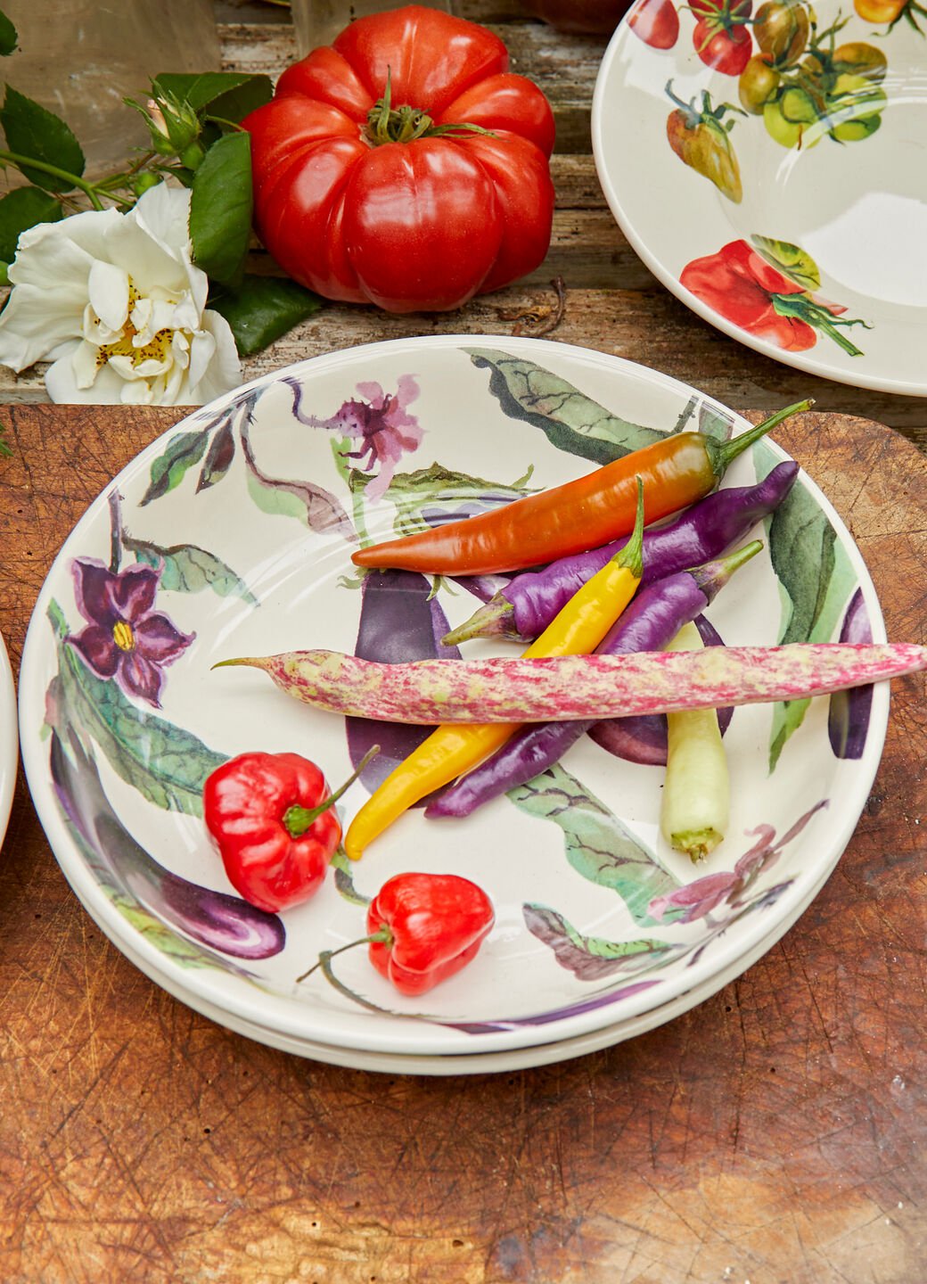 Aubergine & Flowers Medium Pasta Bowl