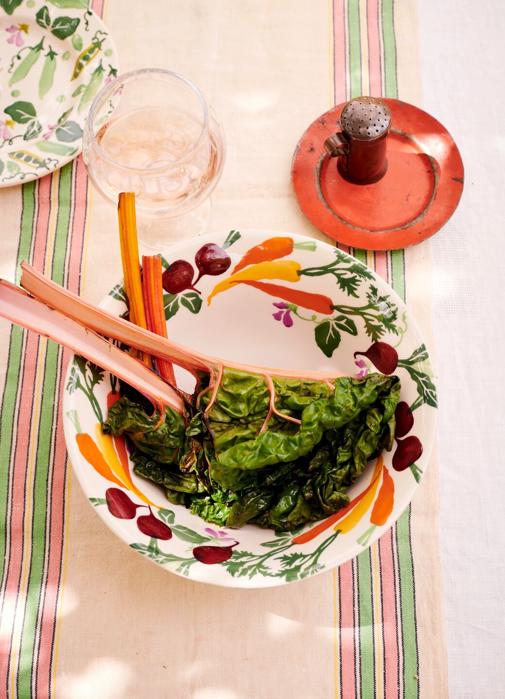 Carrots & Beets Large Serving Bowl