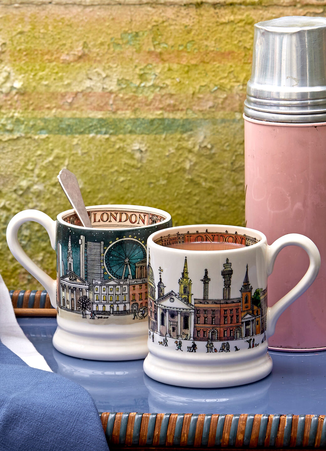 London Set Of 2 1/2 Pint Mugs