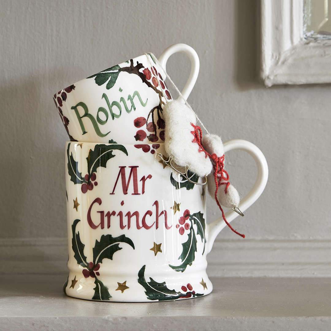 Personalised Christmas Holly With Star 1 Pint Mug